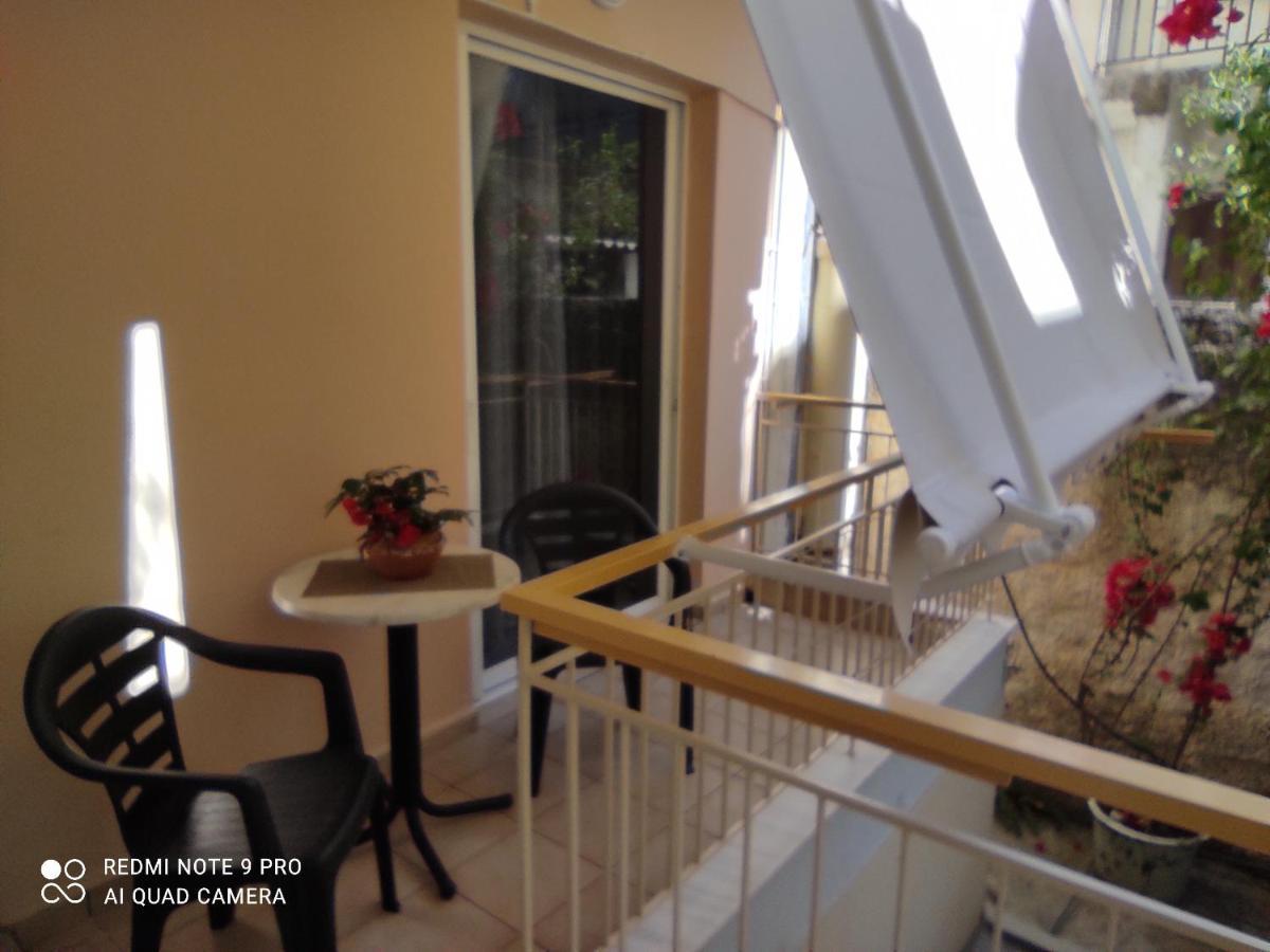K7 House Κέντρο Καλαμάτας Lägenhet Exteriör bild